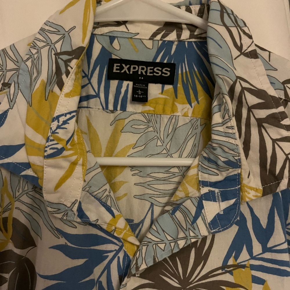 Express Leaf Pattern Shirt in Blue and Yellow